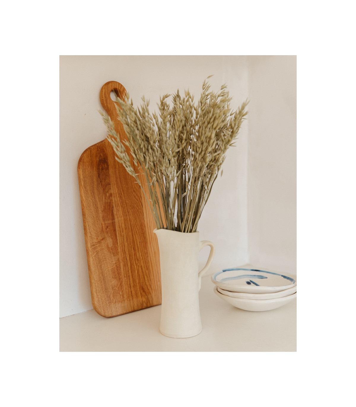 Natural dried oats on a table